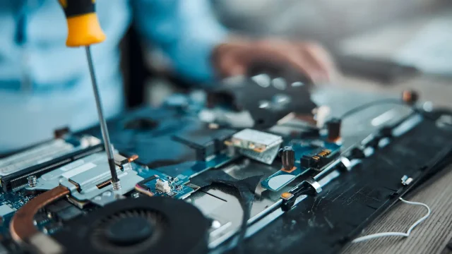 Hardware and Software Services